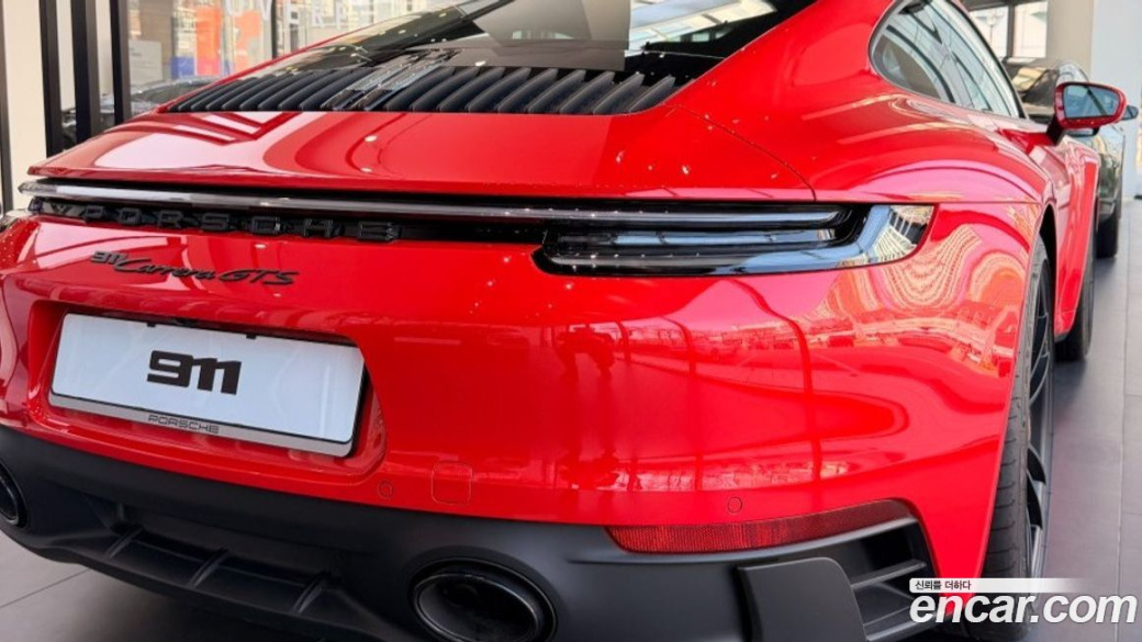 Porsche 911 Carrera GTS, 2024