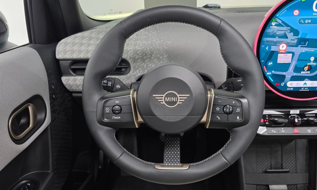 Mini Cooper 5 Door Favoured, 2025