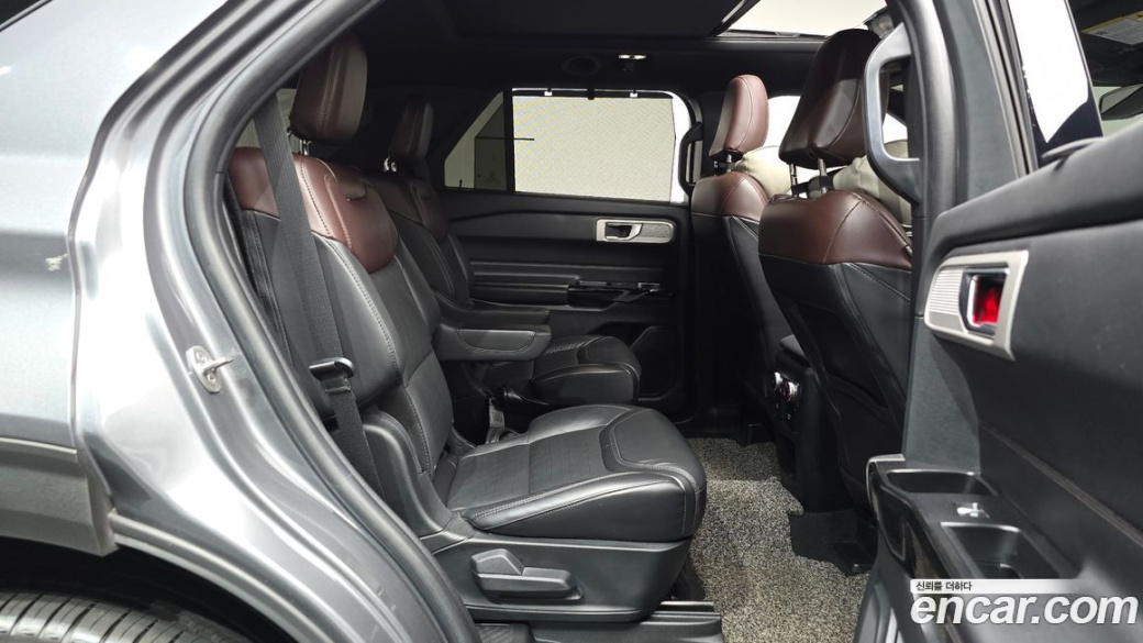 Ford Explorer 3.0 Platinum 4WD, 2021