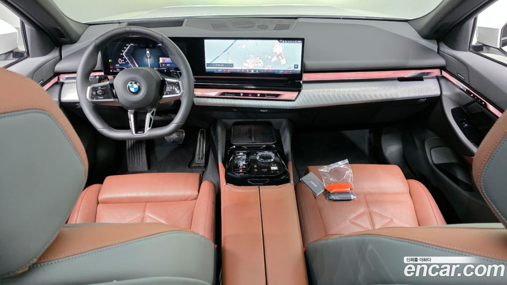 BMW 5-Series 530i xDrive M Sport, 2025