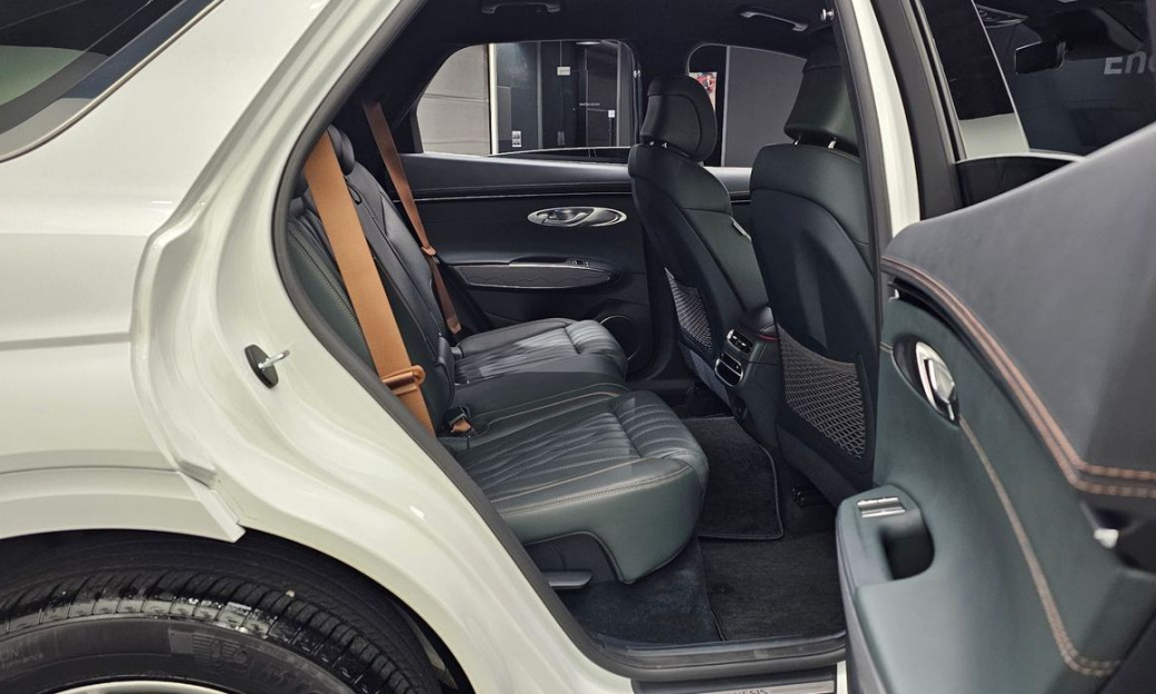 Genesis GV70 2.5T Gasoline AWD, 2024