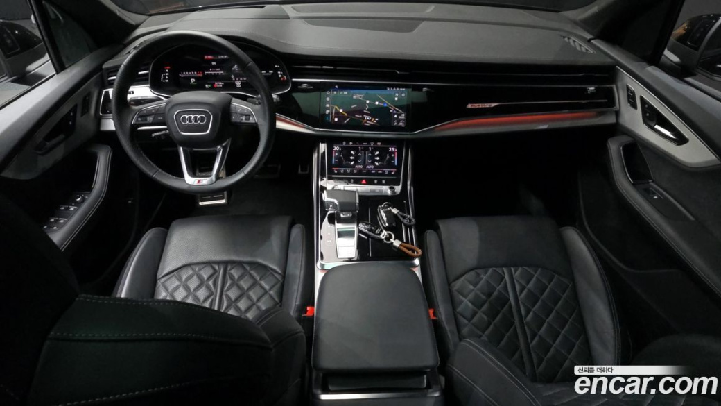 Audi Q7 55 TFSI Quattro Premium, 2023