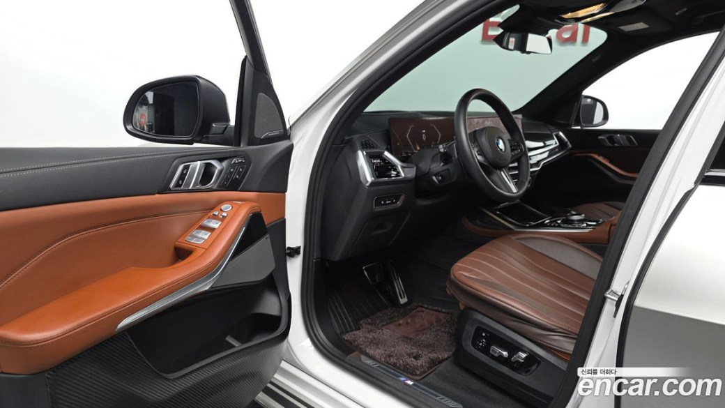 BMW X7 xDrive 40i M Sport 7STR, 2025