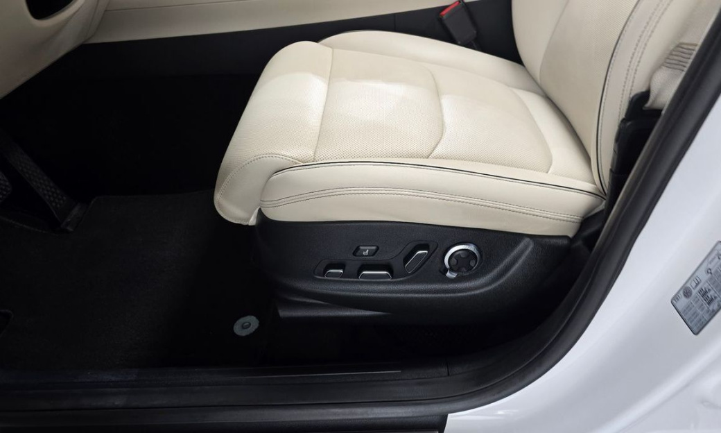 Genesis GV70 2.5T Gasoline AWD, 2023