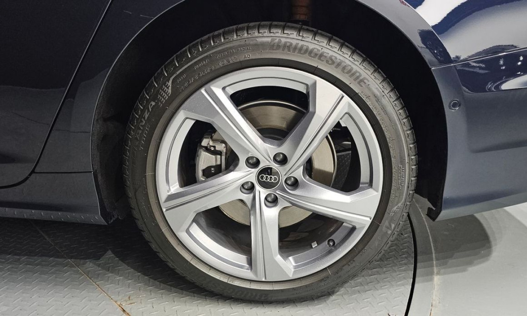 Audi A6 45 TFSI Premium, 2025