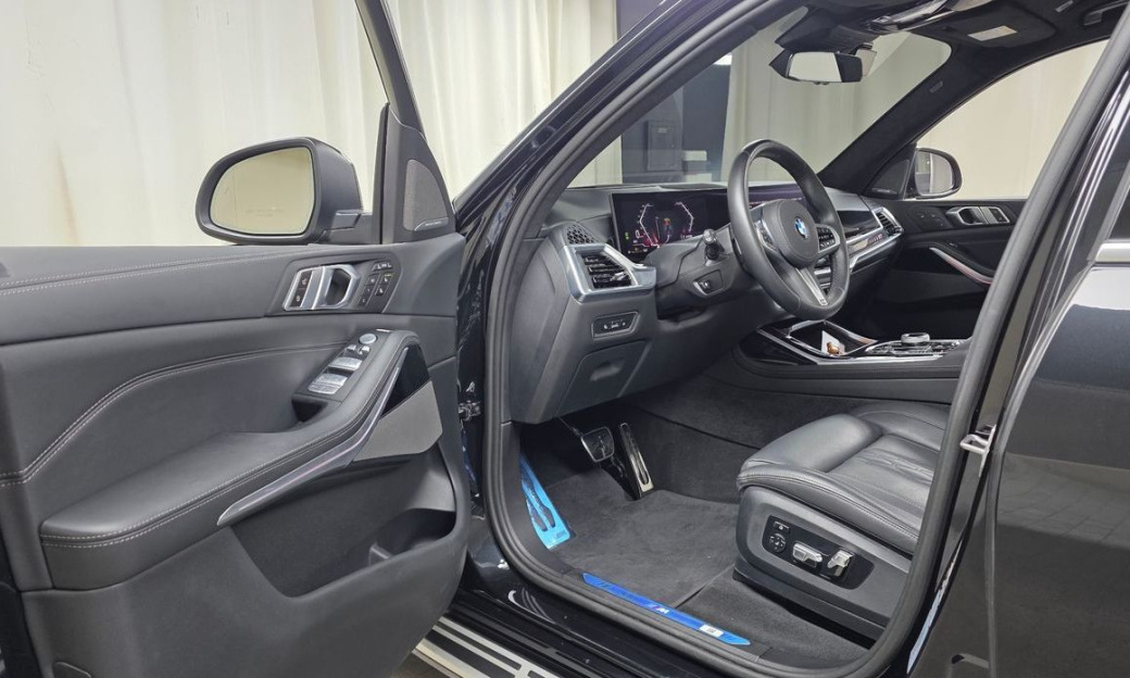 BMW X7 xDrive 40i M Sport 7STR, 2024