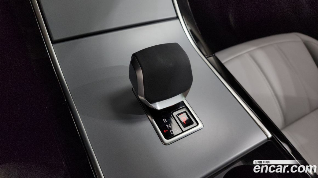 Land Rover Range Rover Evoque P250 S, 2025