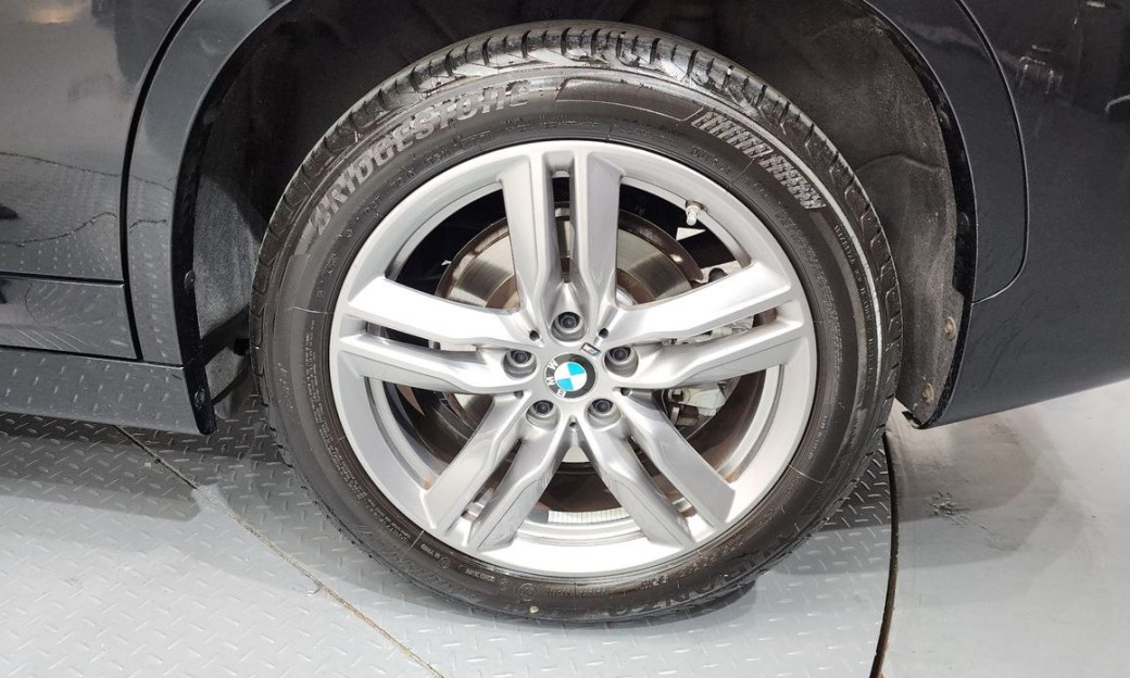BMW X1 xDrive 20i M Sport, 2022