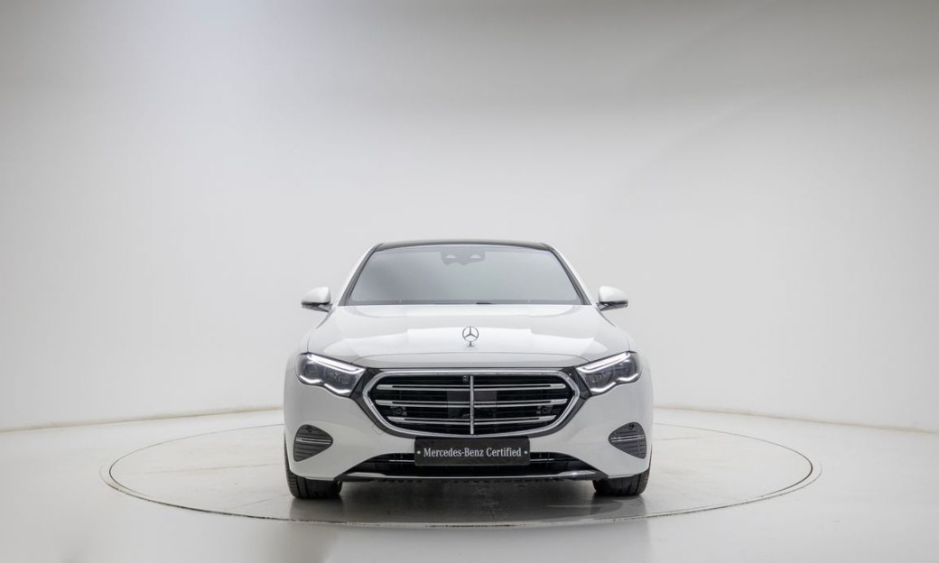 Mercedes-Benz E-Class E450 4MATIC Exclusive, 2025