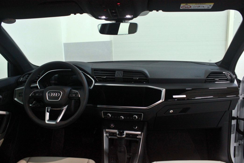 Audi Q3 40 TFSI Quattro Premium, 2026