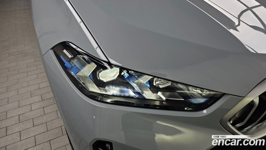 BMW X6 xDrive40i M Sport, 2025