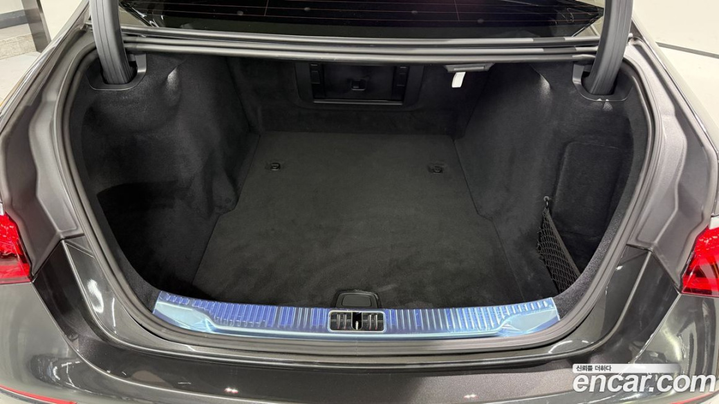 Mercedes-Benz S-Class S450L 4MATIC, 2025