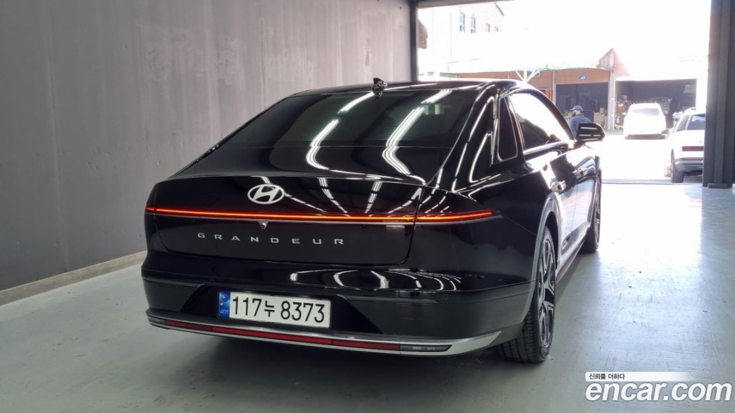 Hyundai Grandeur 2,5 Gasoline 2WD, 2023