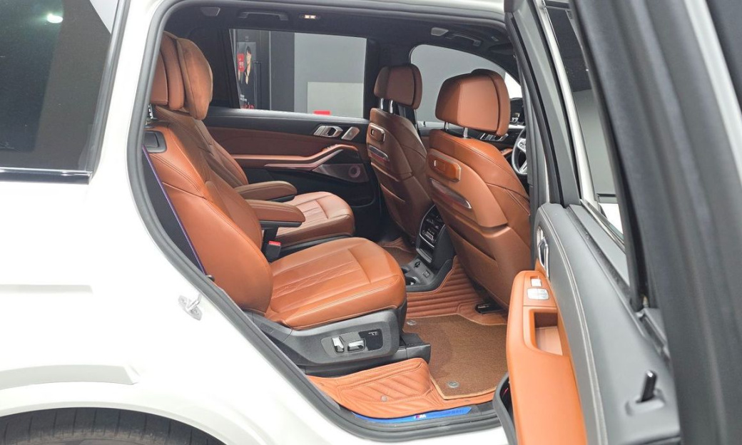 BMW X7 M60i xDrive M sport 6STR, 2024