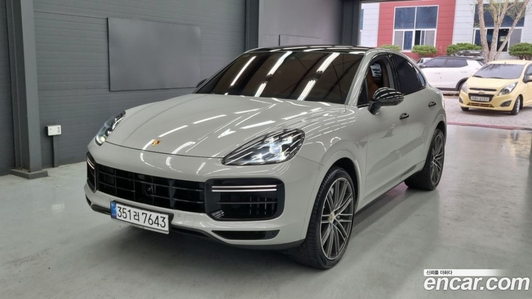 Porsche Cayenne 4.0 Turbo, 2023