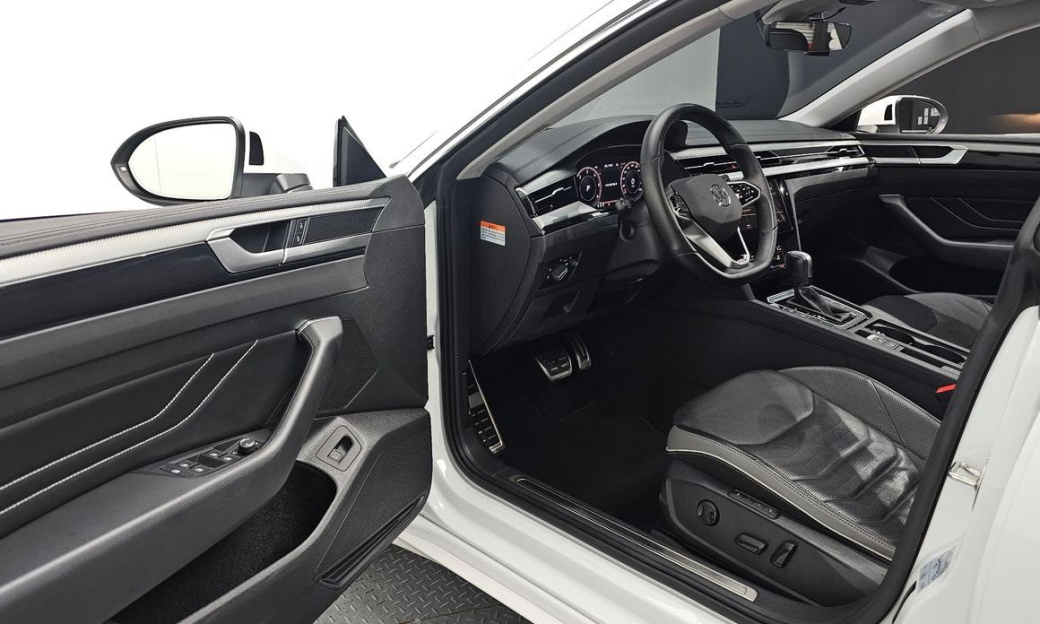 Volkswagen Arteon 2.0 TDI Prestige, 2023