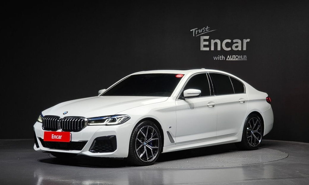 BMW 5-Series 530i M Sport Package, 2023