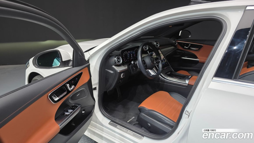 Mercedes-Benz C-Class C300 AMG Line, 2022