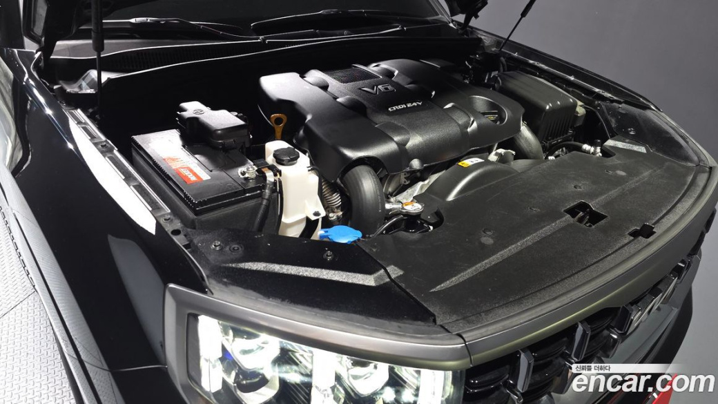 Kia Mohave Diesel 3.0 4WD 5-Seater, 2023