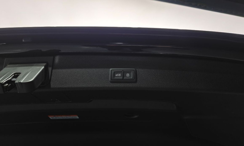 Audi Q3 40 TFSI Quattro Premium, 2025