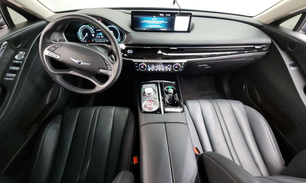 Genesis G80 Gasoline 2.5 Turbo 2WD, 2024