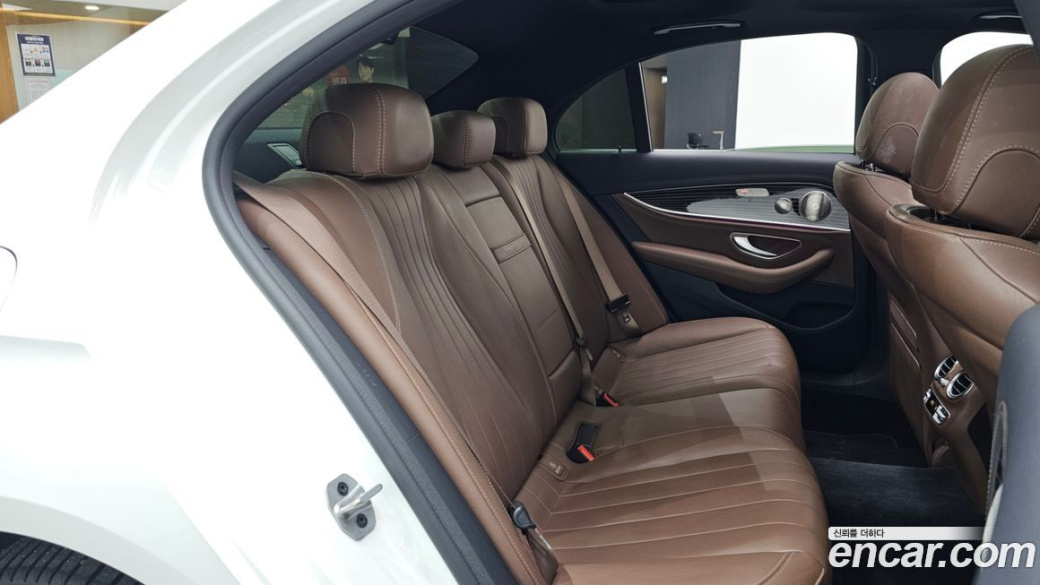 Mercedes-Benz E-Class E450 4MATIC Exclusive, 2021