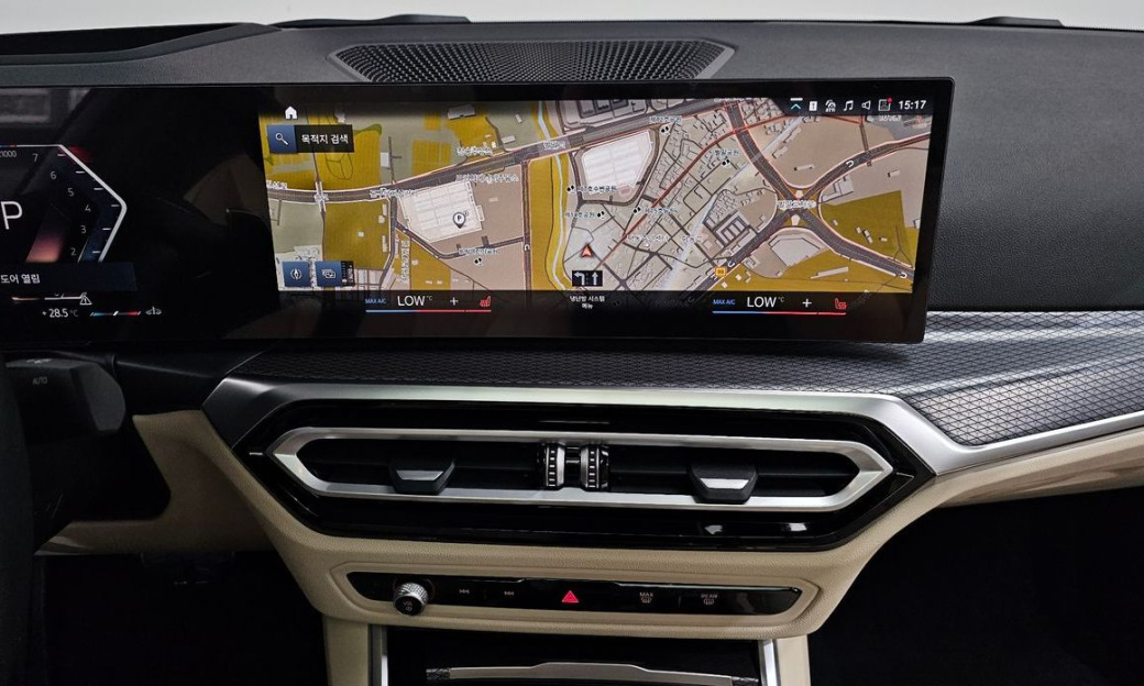 BMW 3-Series 320i M Sport, 2024