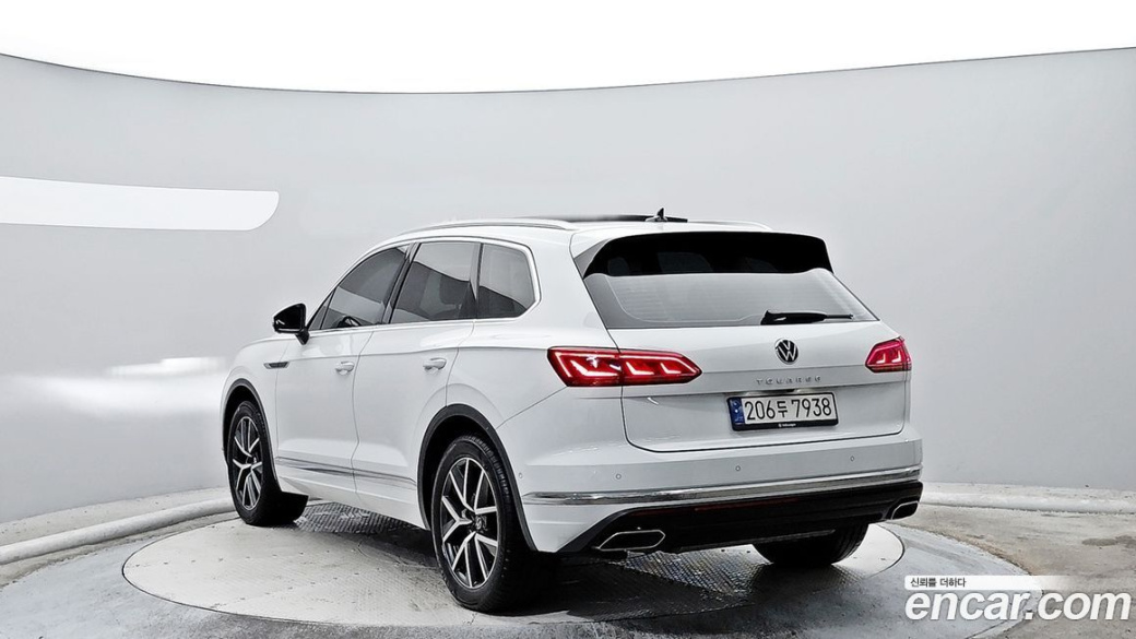 Volkswagen Touareg 3.0 TDI Prestige, 2023