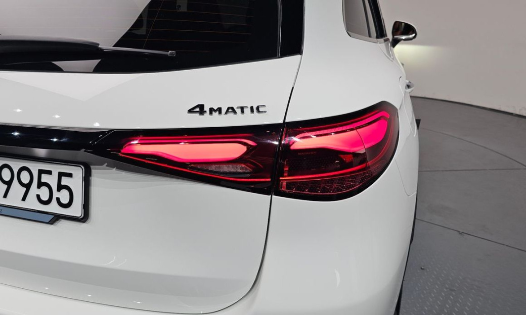 Mercedes-Benz GLC-Class GLC220 d 4MATIC, 2025