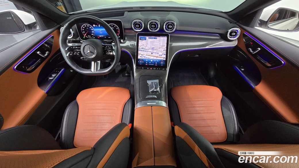 Mercedes-Benz C-Class C300 4MATIC AMG Line, 2023