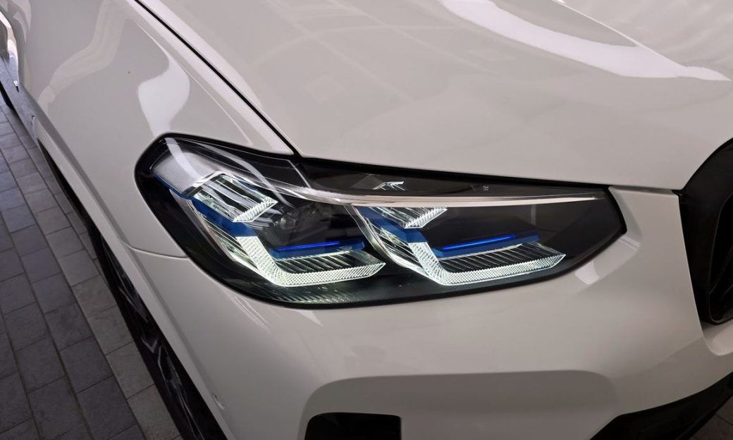 BMW X3 xDrive 20i M Sports Pro, 2022