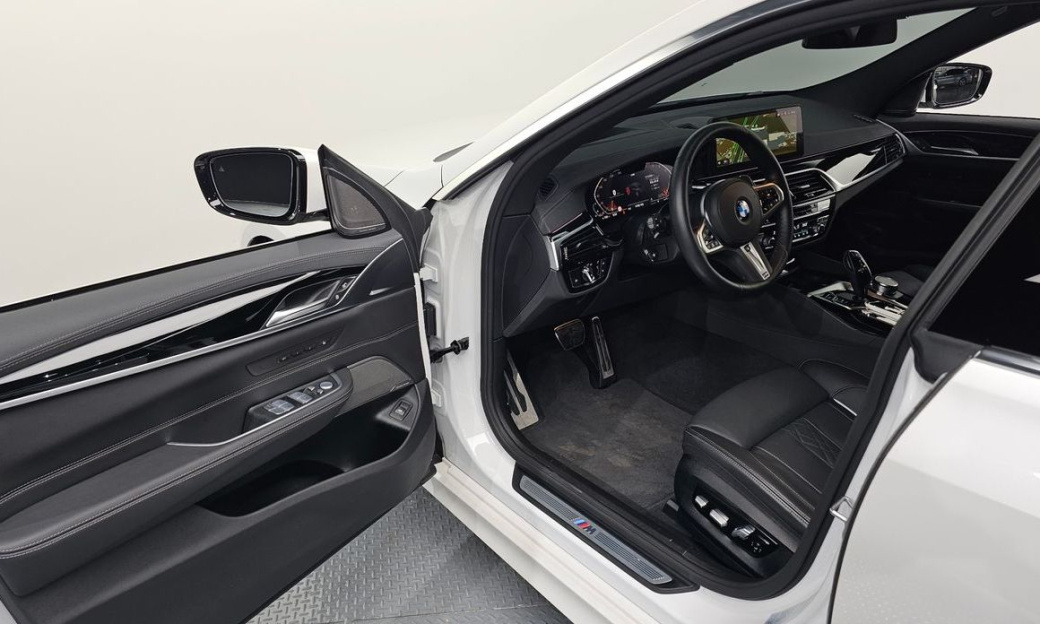 BMW Gran Turismo 630i xDrive M Sport, 2024