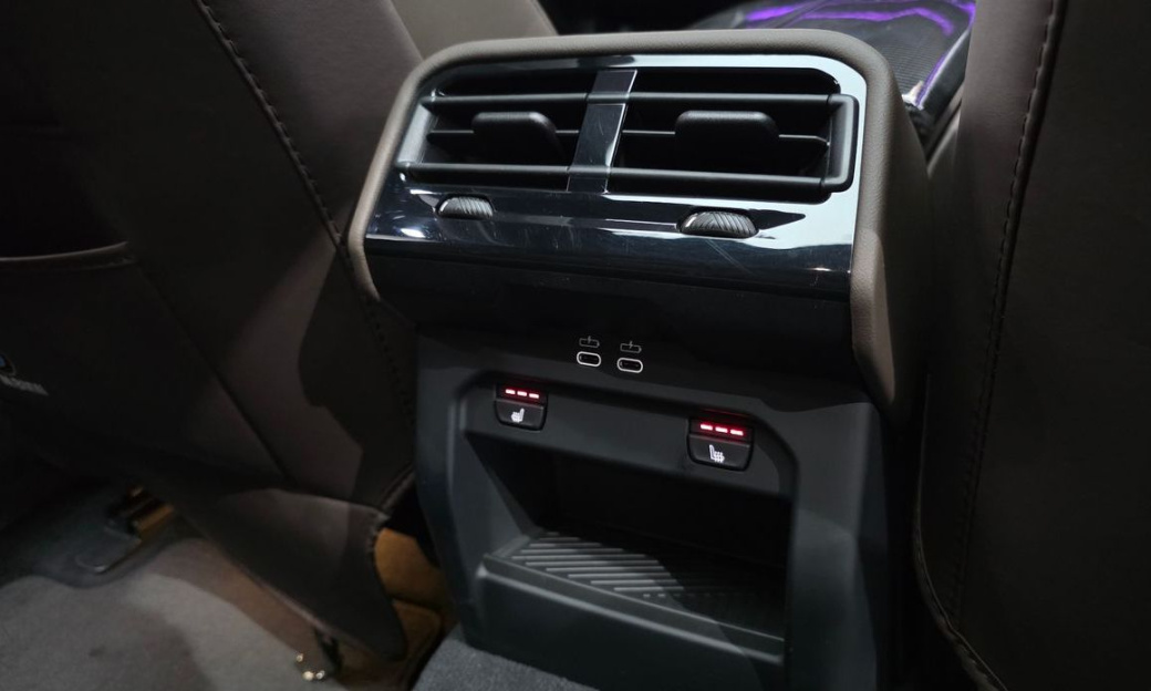 BMW 5-Series 520i Special Edition, 2025