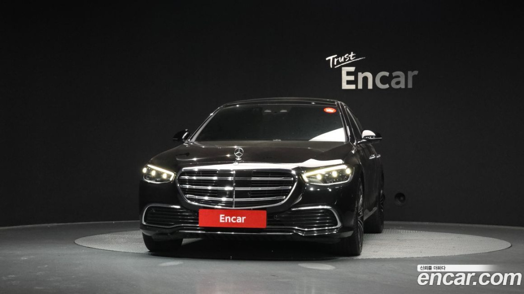 Mercedes-Benz S-Class S350 d 4MATIC, 2025