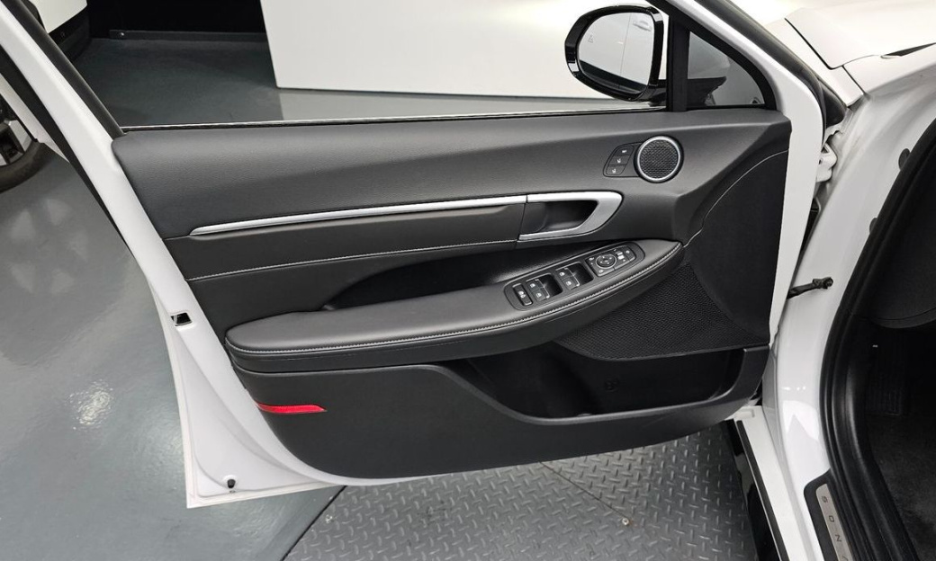 Hyundai Sonata 2.0, 2024
