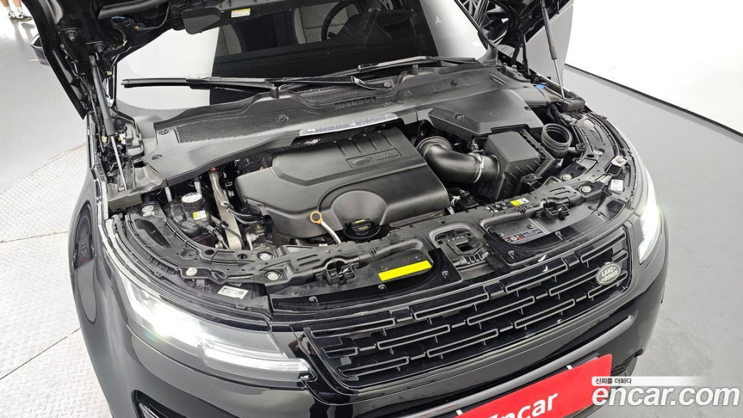 Land Rover Range Rover Evoque P250 Dynamic SE, 2024