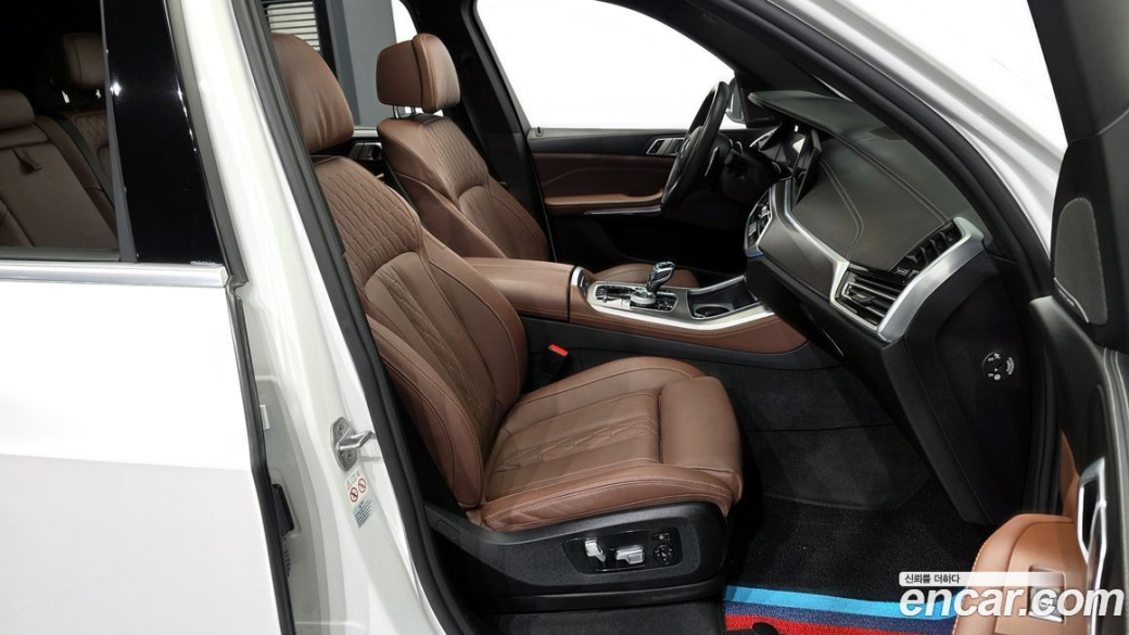 BMW X5 xDrive 40i M Sport, 2023