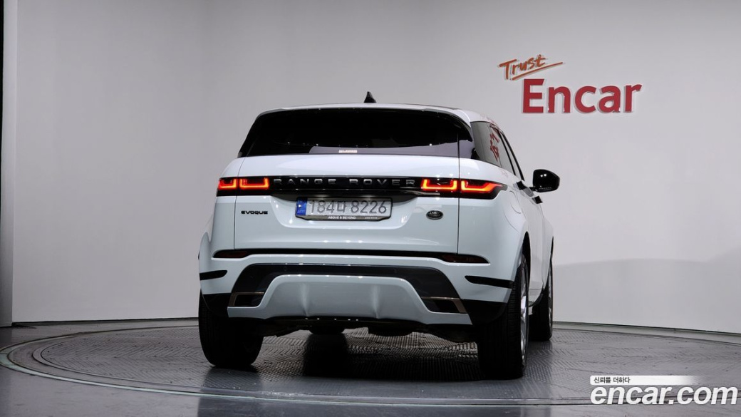 Land Rover Range Rover Evoque P250 R-Dynamic SE, 2022