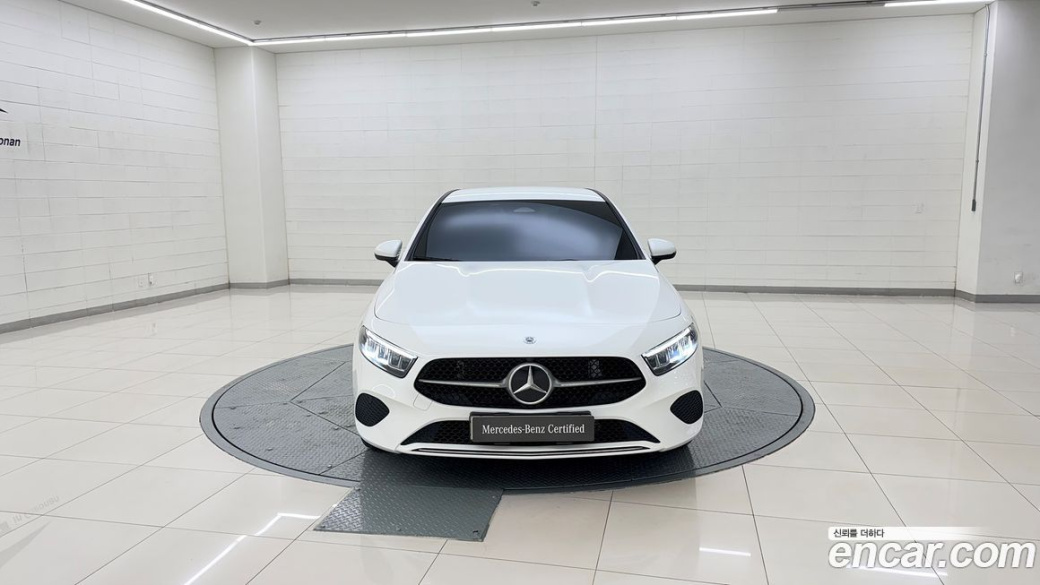 Mercedes-Benz A-Class A220 Hatchback, 2025