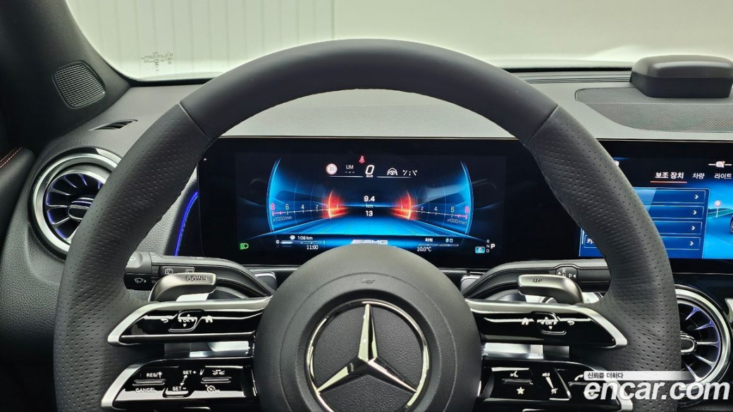 Mercedes-Benz GLB-Class AMG GLB35 4MATIC, 2026