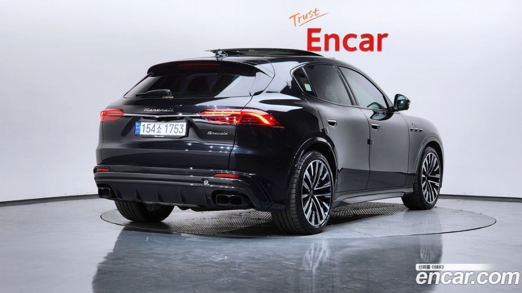 Maserati Grecale 3.0 AWD Trofeo, 2023