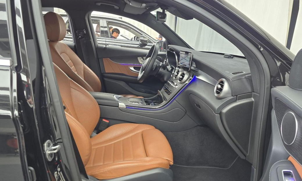 Mercedes-Benz GLC-Class GCL300 4MATIC Coupe, 2022