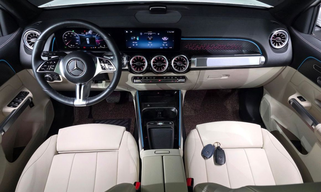 Mercedes-Benz GLB-Class GLB200 d, 2024