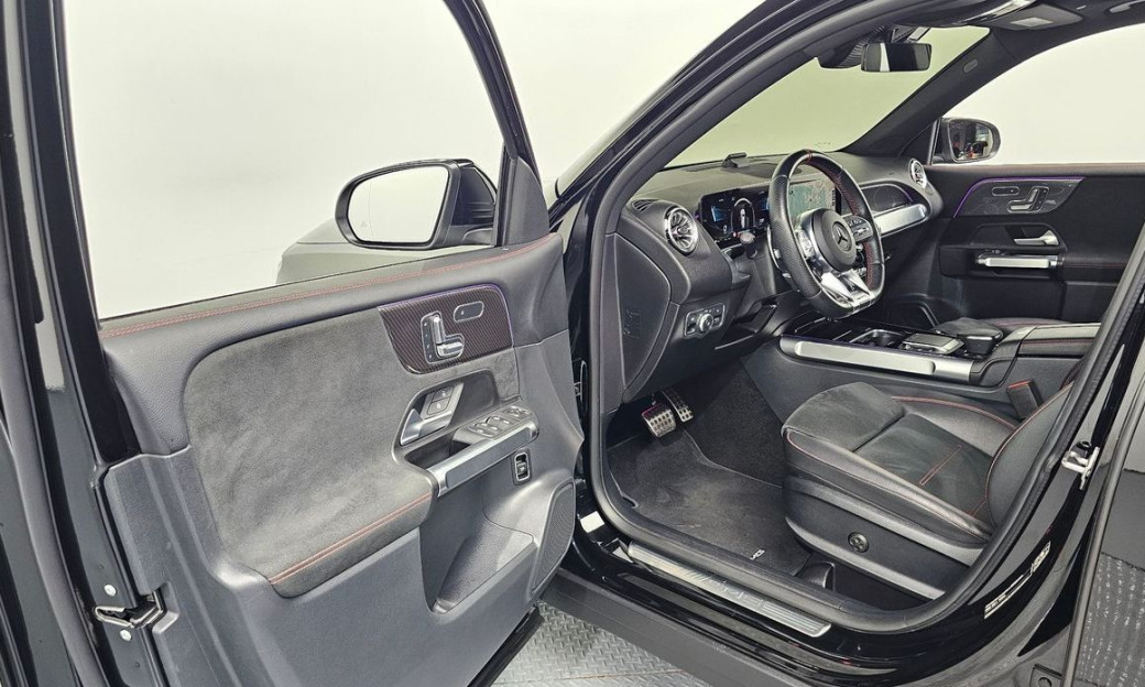 Mercedes-Benz GLB-Class AMG GLB35 4MATIC, 2022
