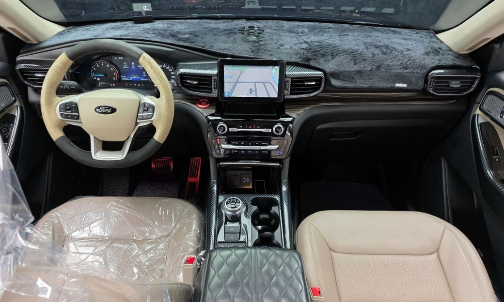 Ford Explorer 2.3 LimIted 4WD, 2022