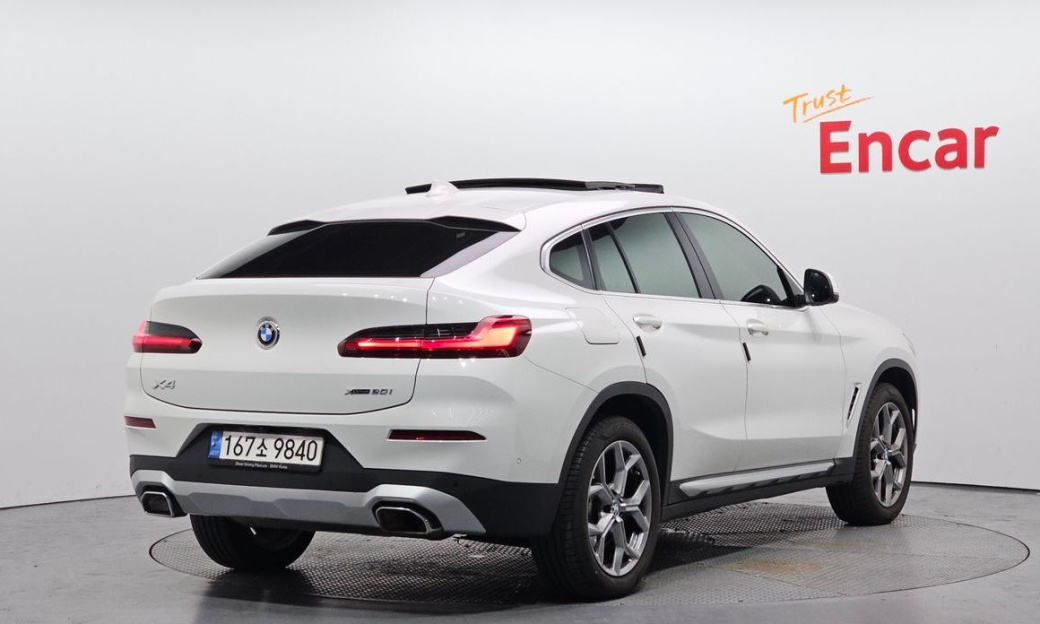 BMW X4 xDrive20i xLine, 2022