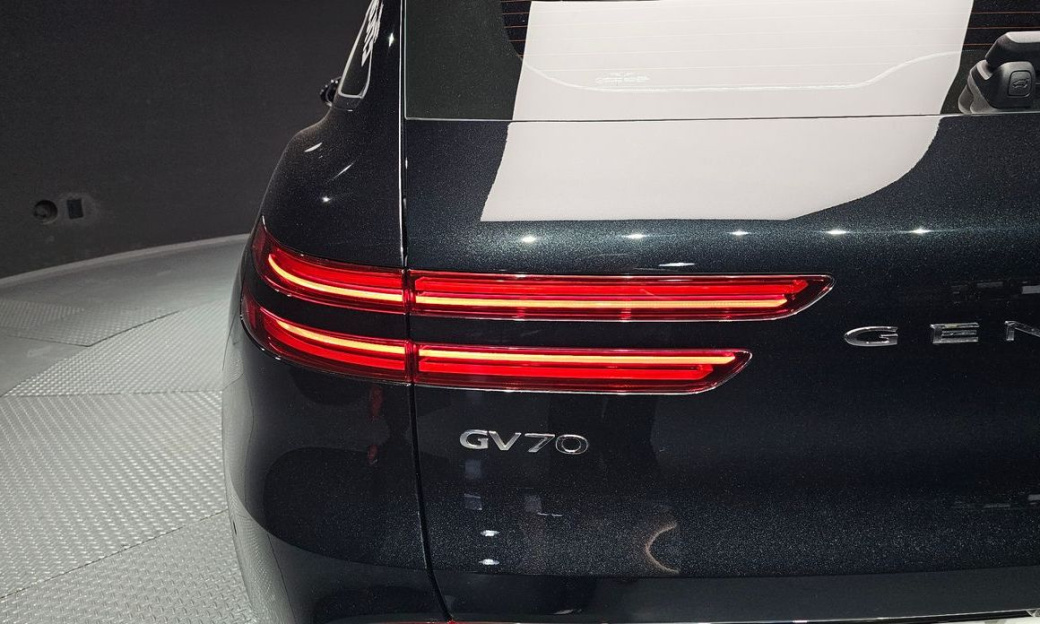 Genesis GV70 2.5T Gasoline AWD, 2024