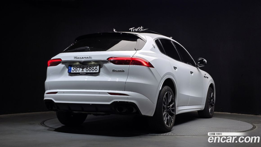 Maserati Grecale 2.0 AWD GT, 2023