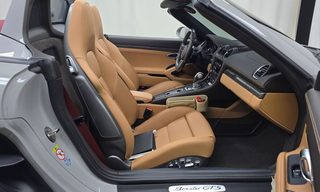 Porsche 718 4.0 GTS, 2024