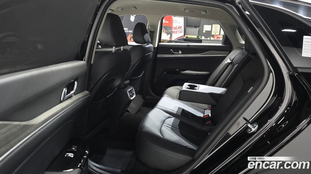 Kia K5 2.0, 2024